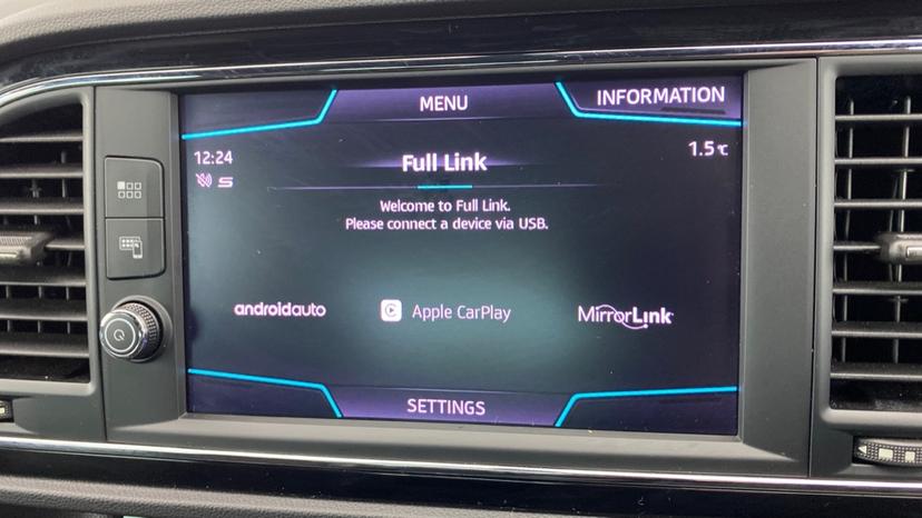 Apple CarPlay and android auto 