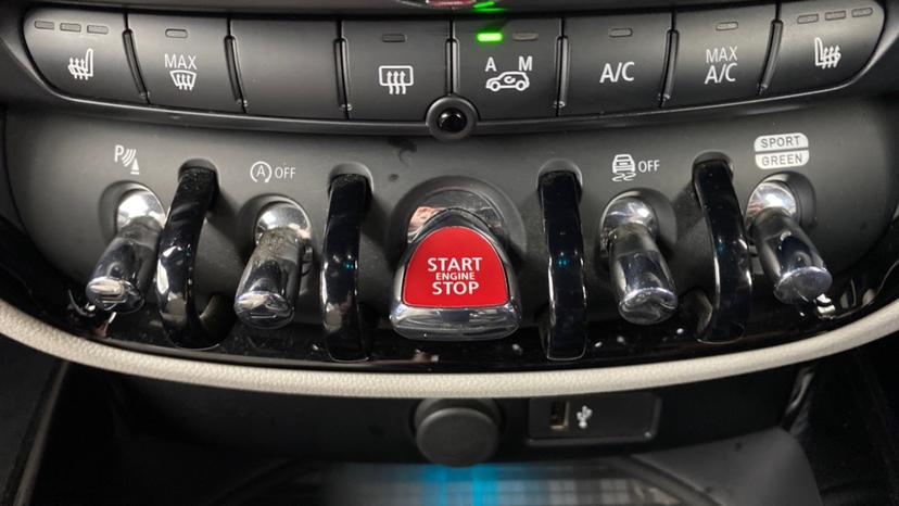 Push button start, automatic stop start, parking sensors, driving modes