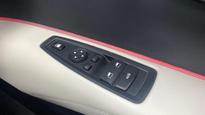 electric windows/ electric mirrors/ electric tailgate button and fuel cap button 