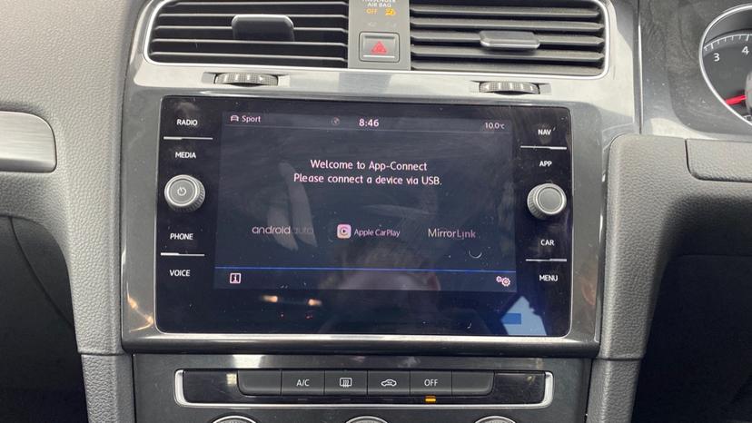 android Auto and Apple CarPlay 
