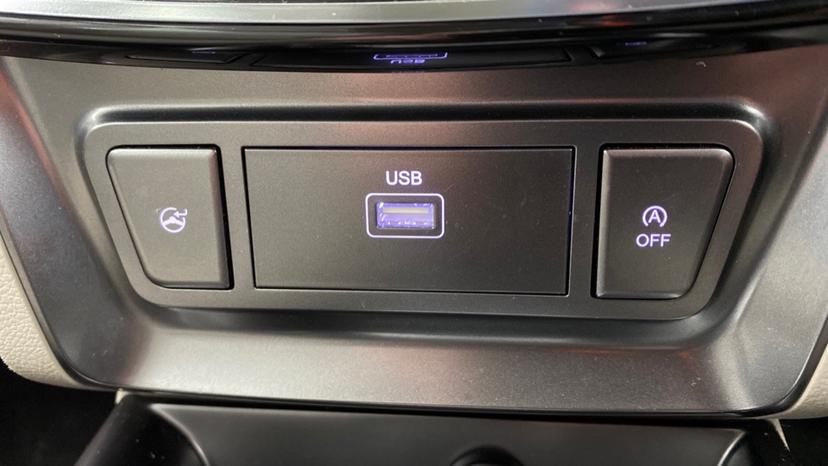 auto stop start/ drive mode and usb 