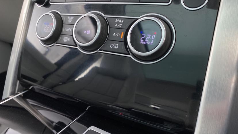 Air Conditioning/Dual Climate Control 