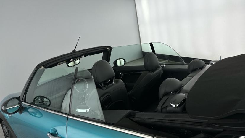 cabriolet roof