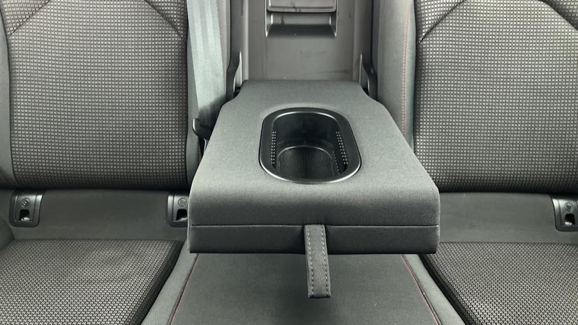 Rear armrest and cup holder 