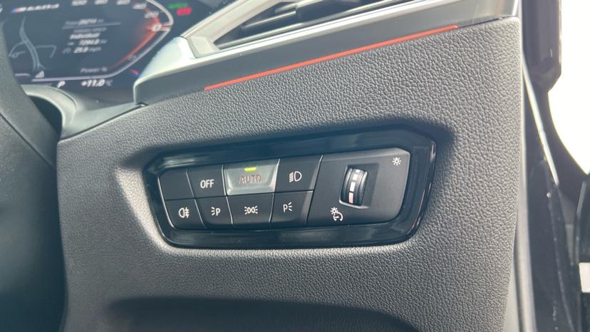 Light controls with automatic headlights 