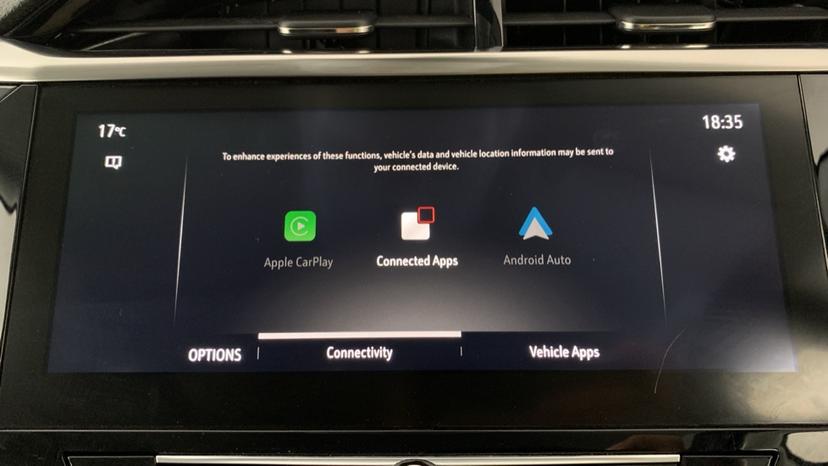 Apple CarPlay/ android auto