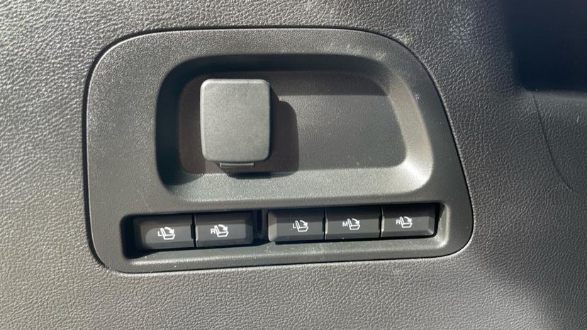Folding Rear Seats Control Panel 