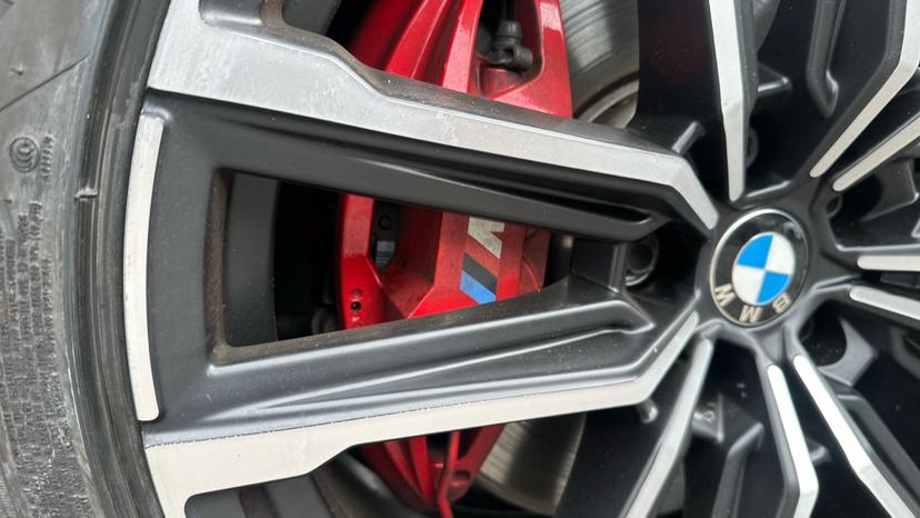 Red calipers 