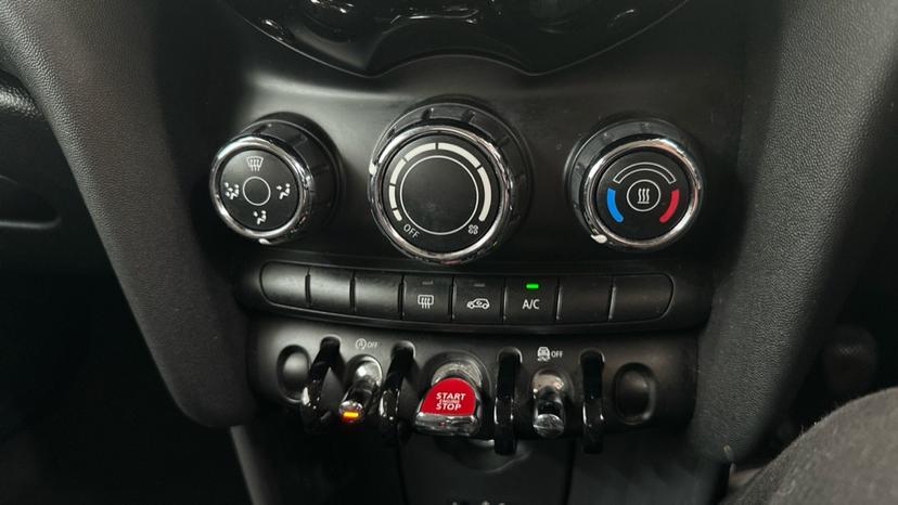 Air Conditioning /Auto Stop Start 