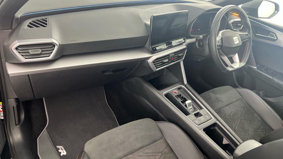 Used 2023 BLACK SEAT Leon 1 5 ETSI 150 FR Sport 5dr DSG 19 747 Miles used-2023-black-seat-leon-1-5-etsi-150-fr-sport-5dr-dsg-19-747-miles