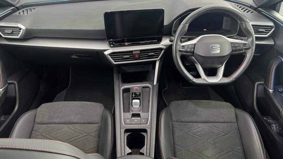 Used 2023 BLACK SEAT Leon 1 5 ETSI 150 FR Sport 5dr DSG 19 747 Miles used-2023-black-seat-leon-1-5-etsi-150-fr-sport-5dr-dsg-19-747-miles